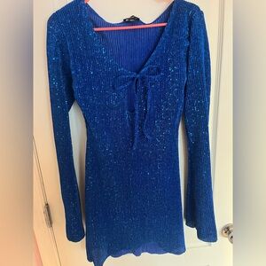 SPARKLY BLUE mini DRESS (PRETTY LITTLE THING)